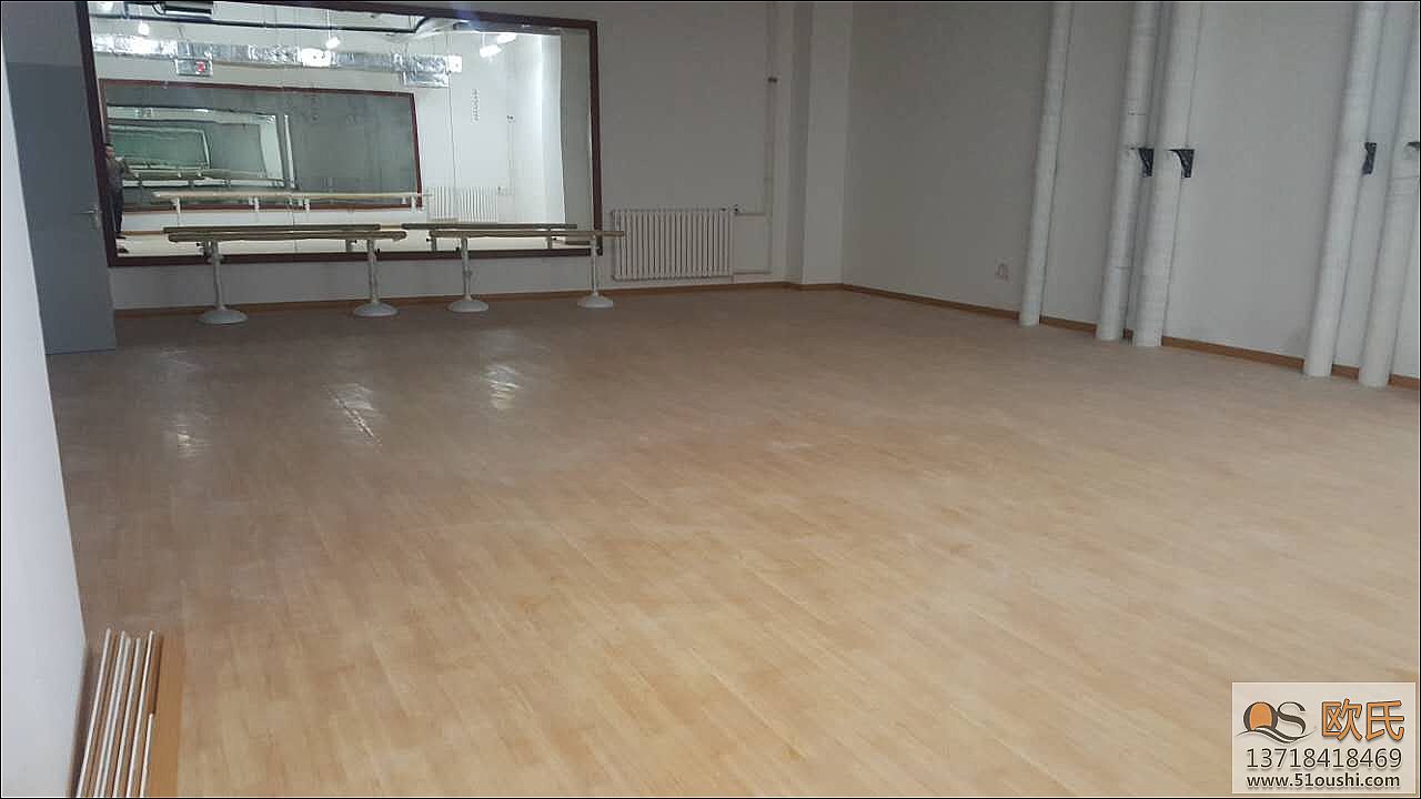 舞蹈教室地板胶--北京传媒大学成功案例
