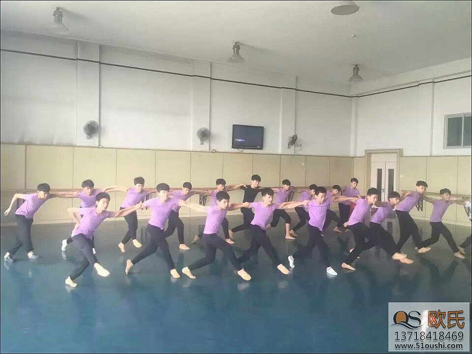 舞蹈地板--重庆市文化宫成功案例