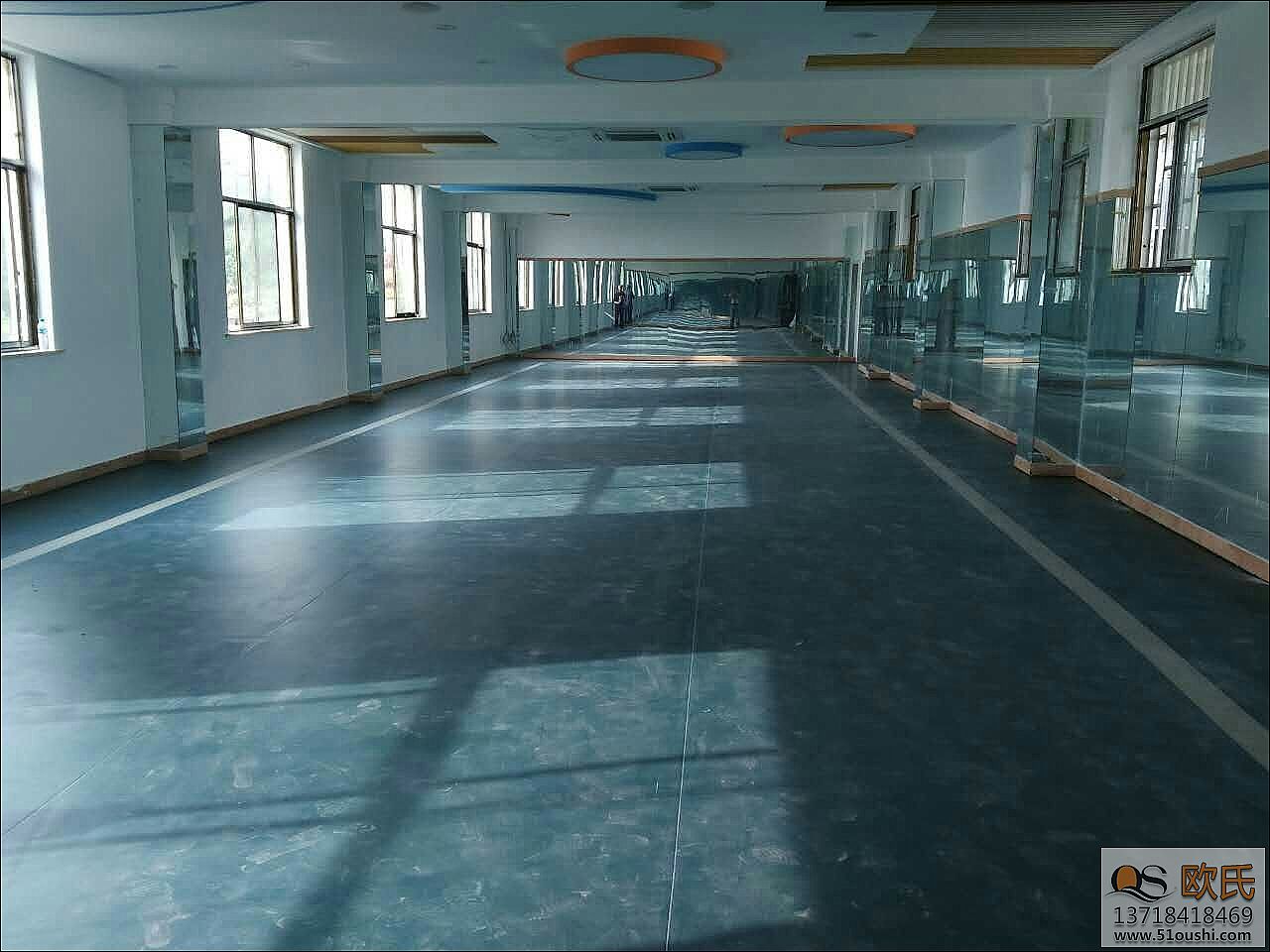 江西鹰潭舞蹈室地胶案例--中国四冶技校